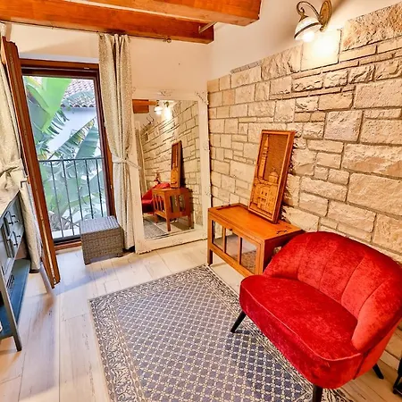 דירה Royal Mia פיראן