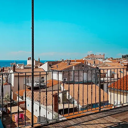 Royal Mia * Пиран