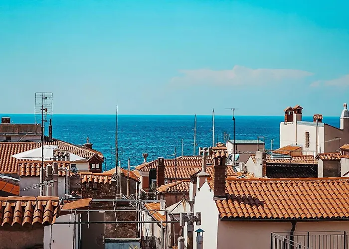 Royal Mia アパート *